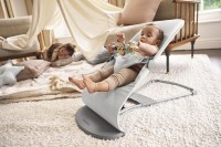 Little Pea BabyBjorn Bouncer Bliss-light-gray-woven melange_lfestyle